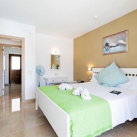 Las FLORITAS 80 Terrace&Swimming Pool Playa de las Americas  Esterno foto