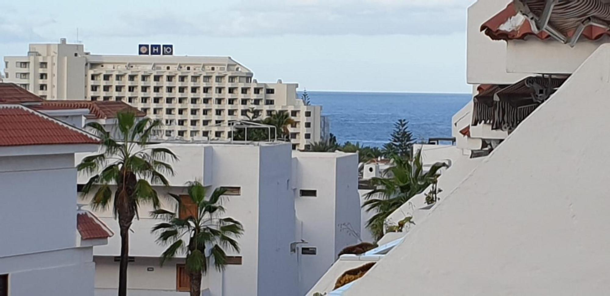 Las FLORITAS 80 Terrace&Swimming Pool Playa de las Americas  Esterno foto